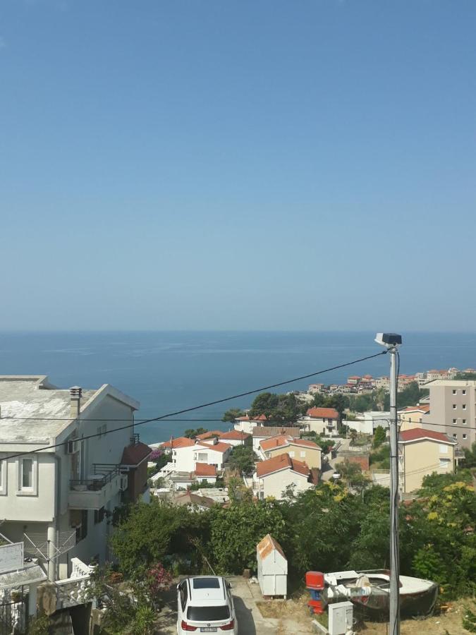 Em Apartments Ulcinj Exterior photo