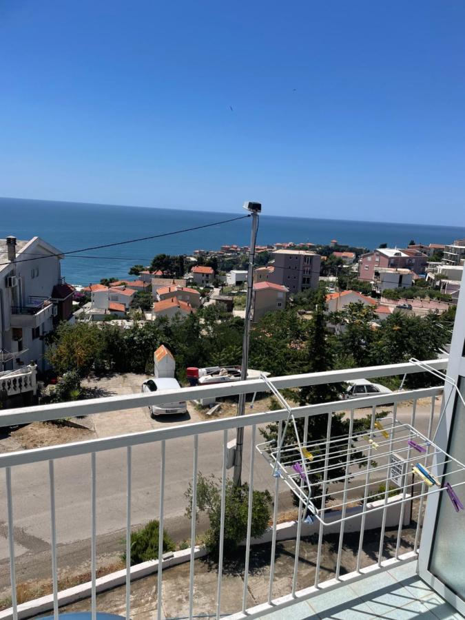 Em Apartments Ulcinj Exterior photo